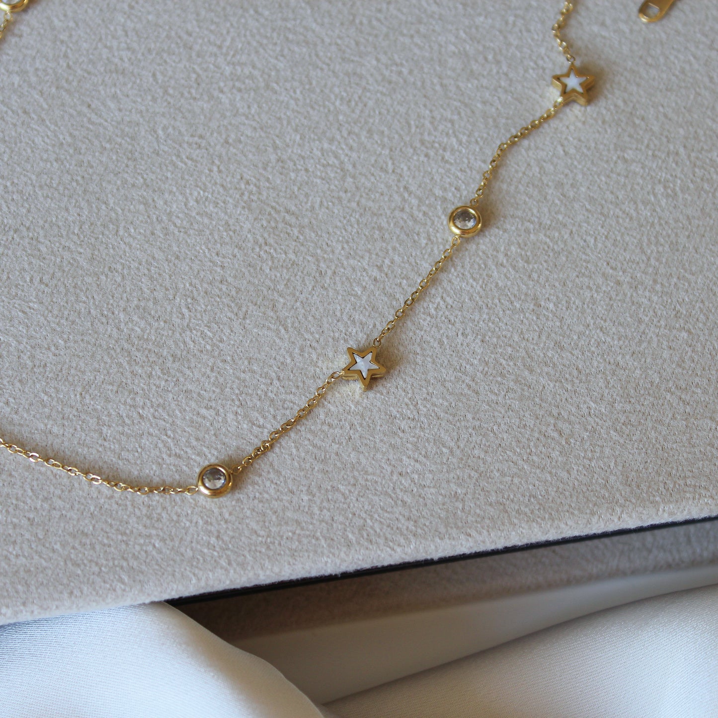 White Star Chain