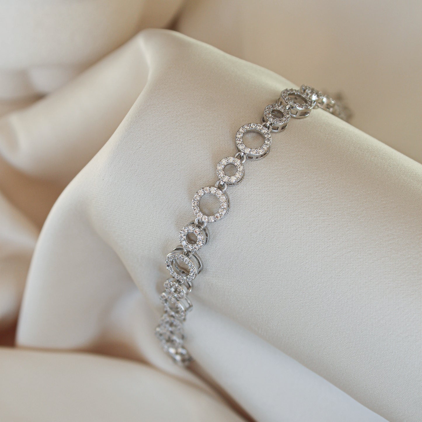 Iolona Armband