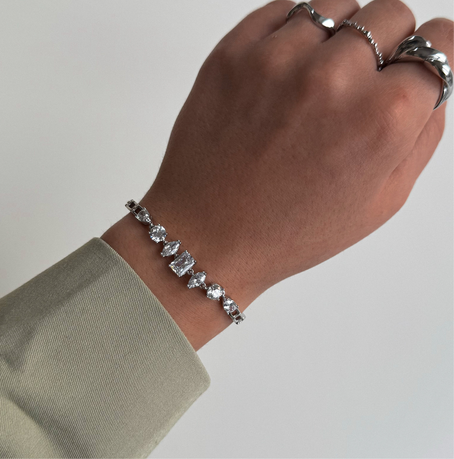 Keola bracelet