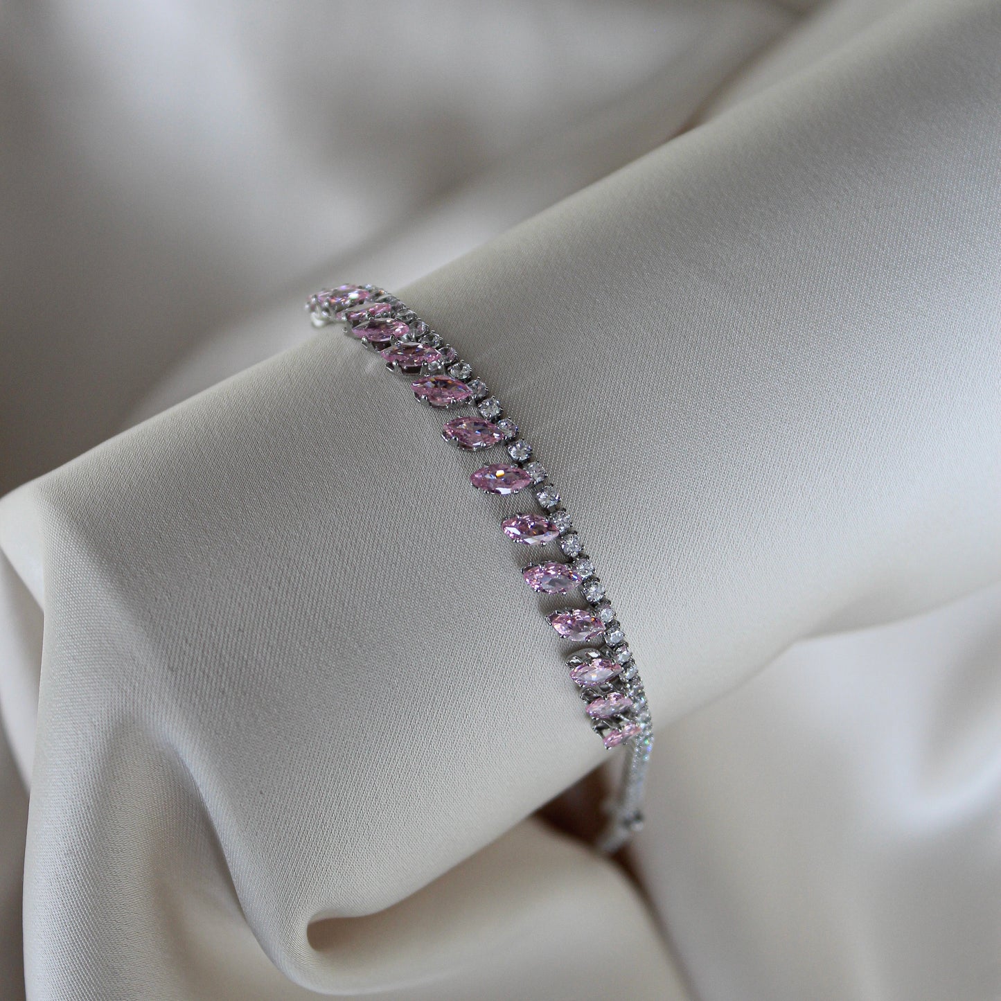 Lamina Tennis Bracelet Pink