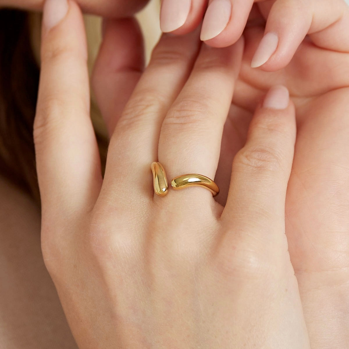 Fine Drop Ring