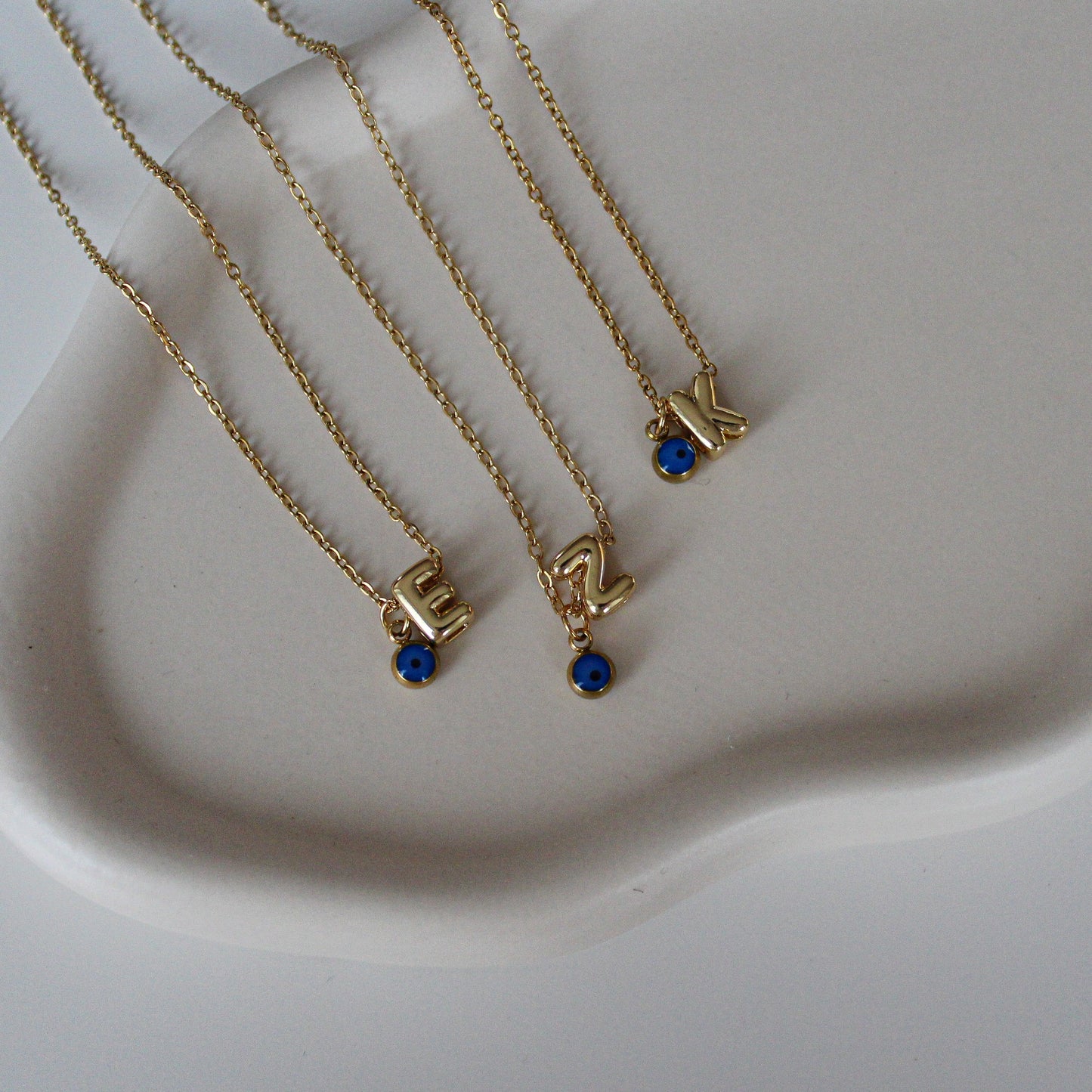 Collier mini lettre