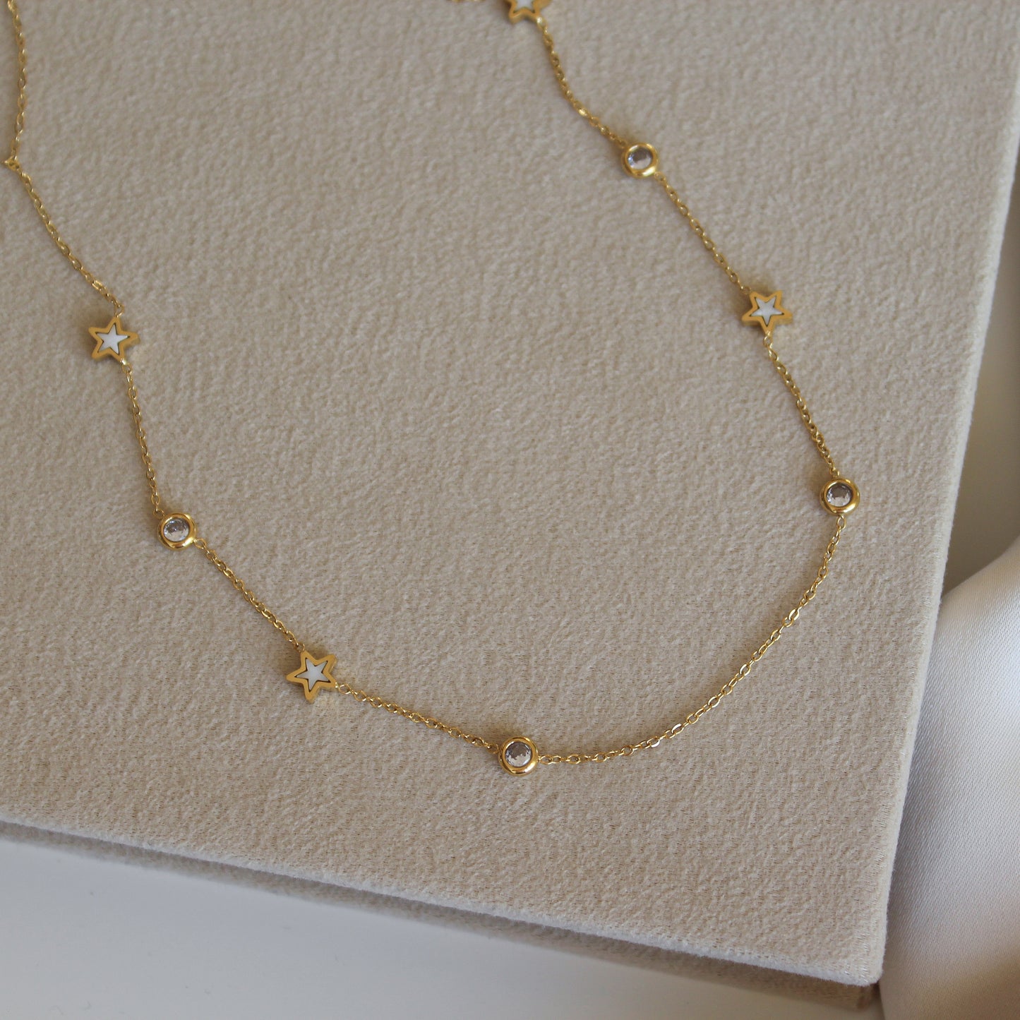 White Star Chain