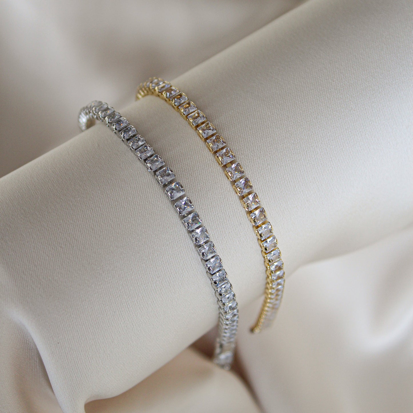 Classic Tennis Bracelet Gold & Silver