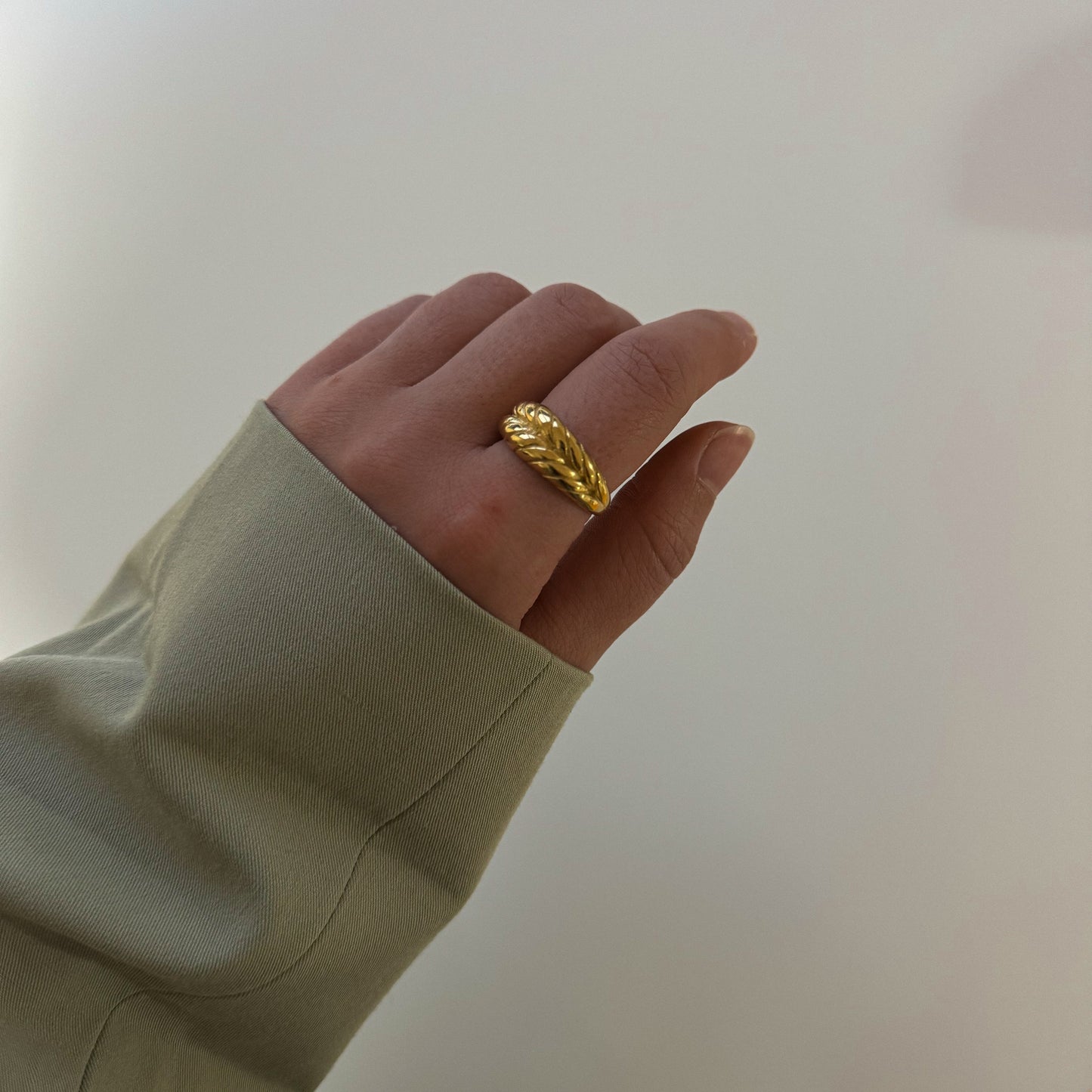 Halia Ring