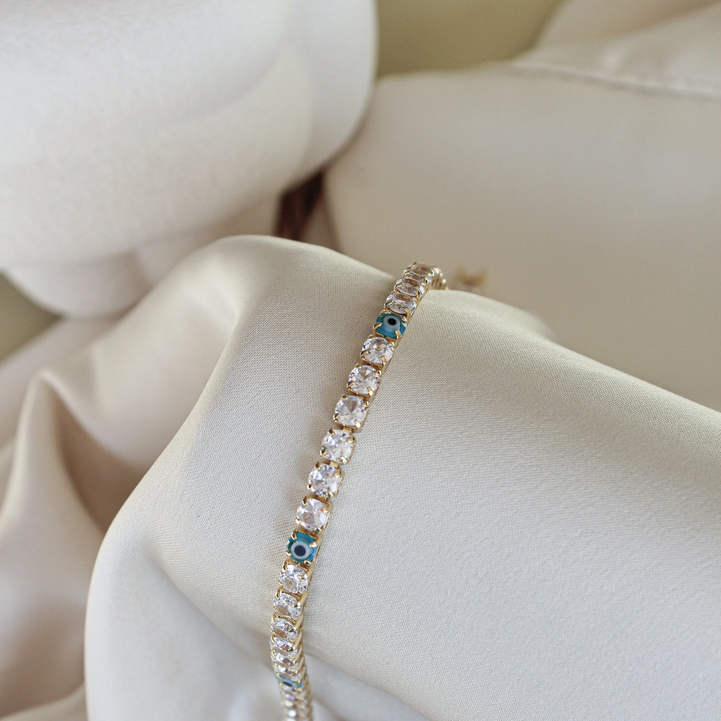 Blue Eye Tennis Armband