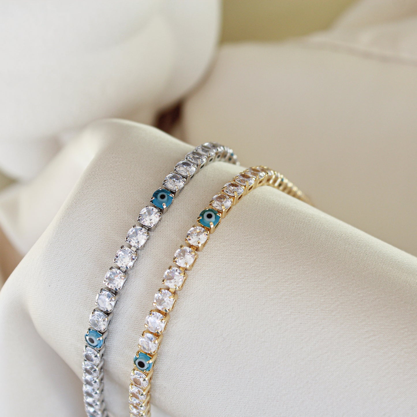 Blue Eye Tennis Armband
