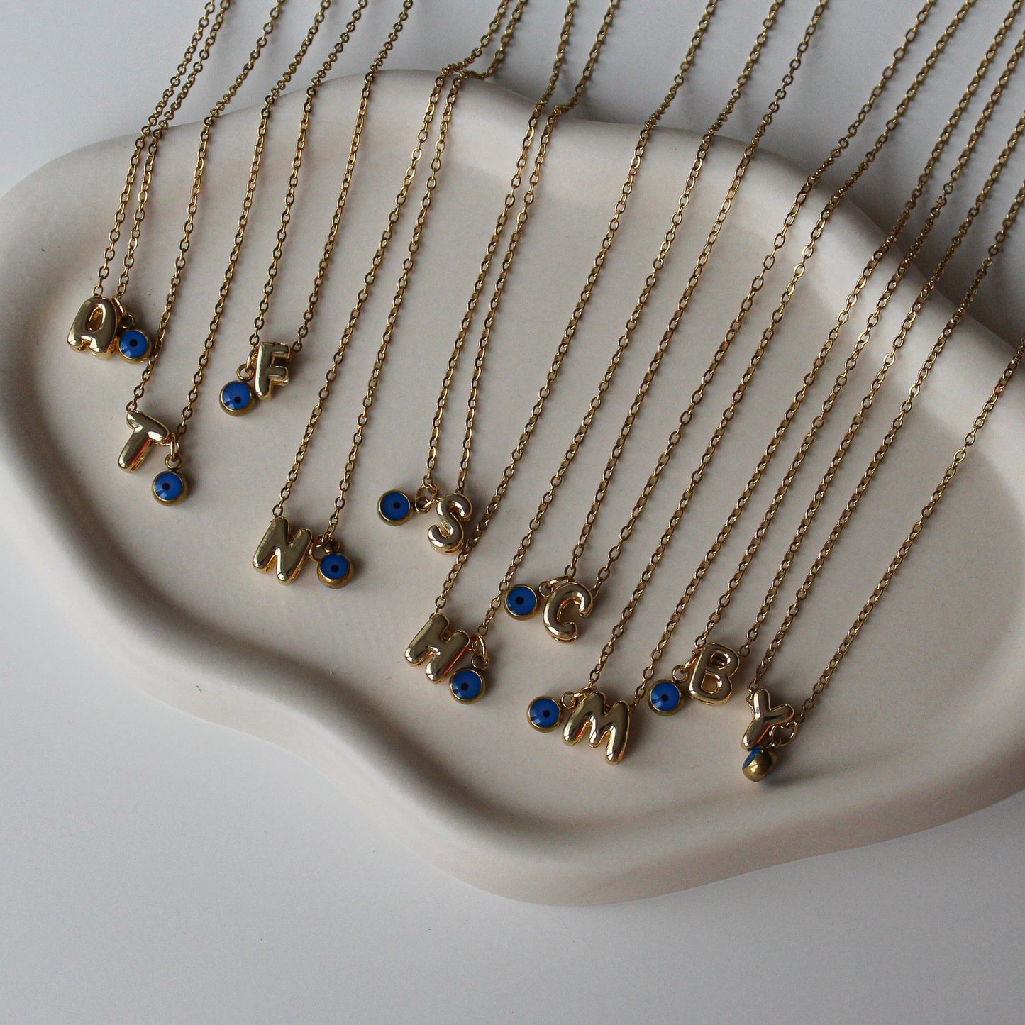 Collier mini lettre