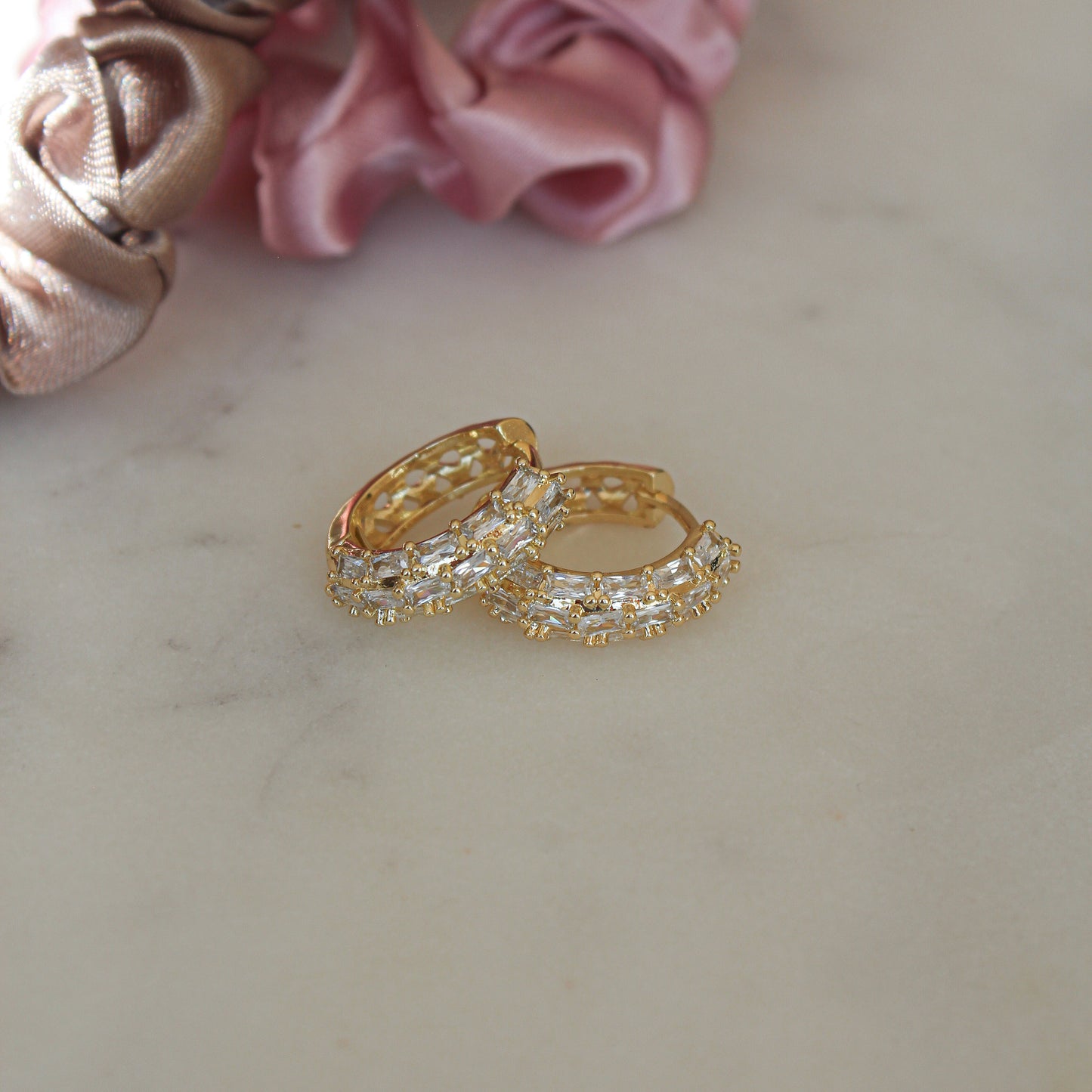 Neah Sparkle Hoops