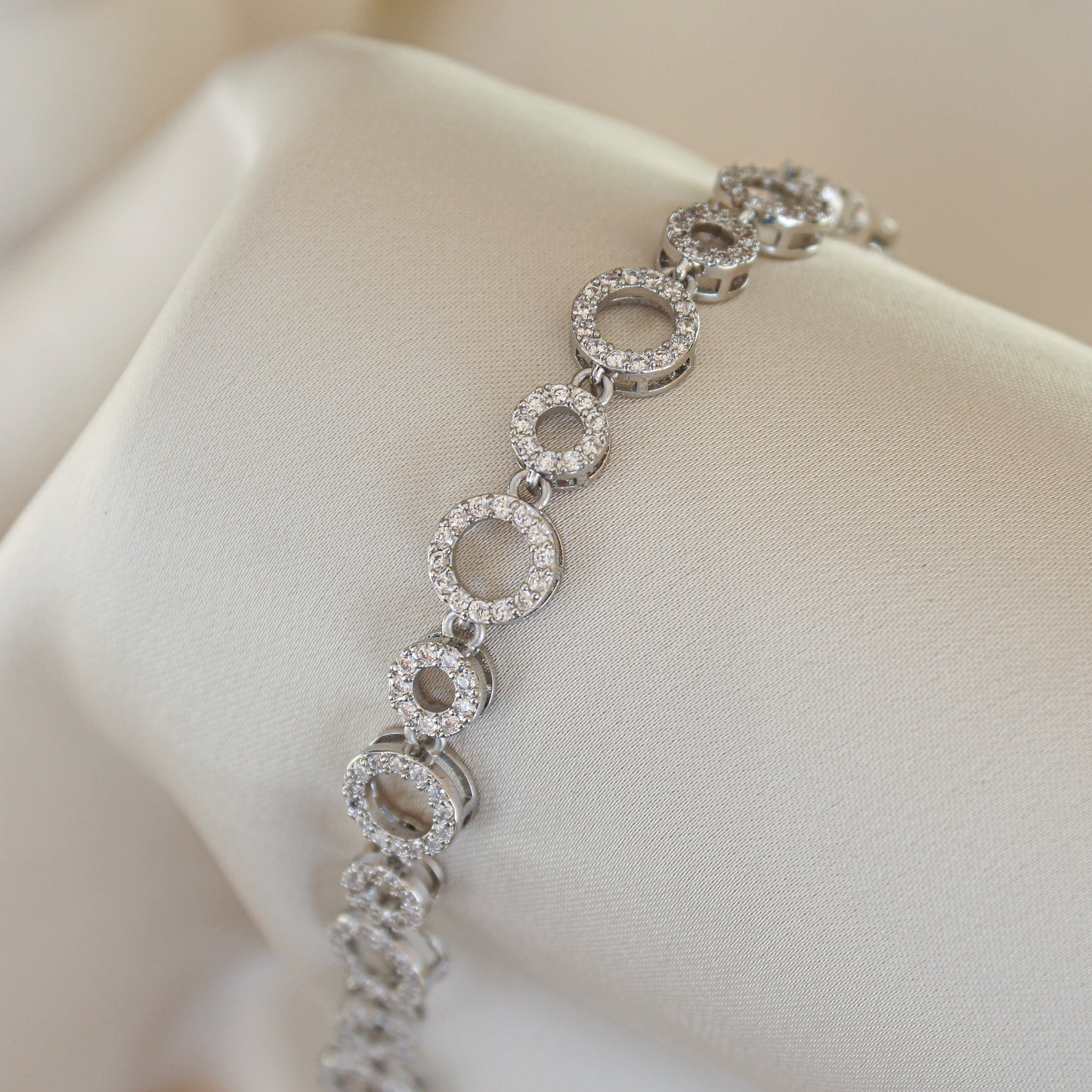 Iolona Armband