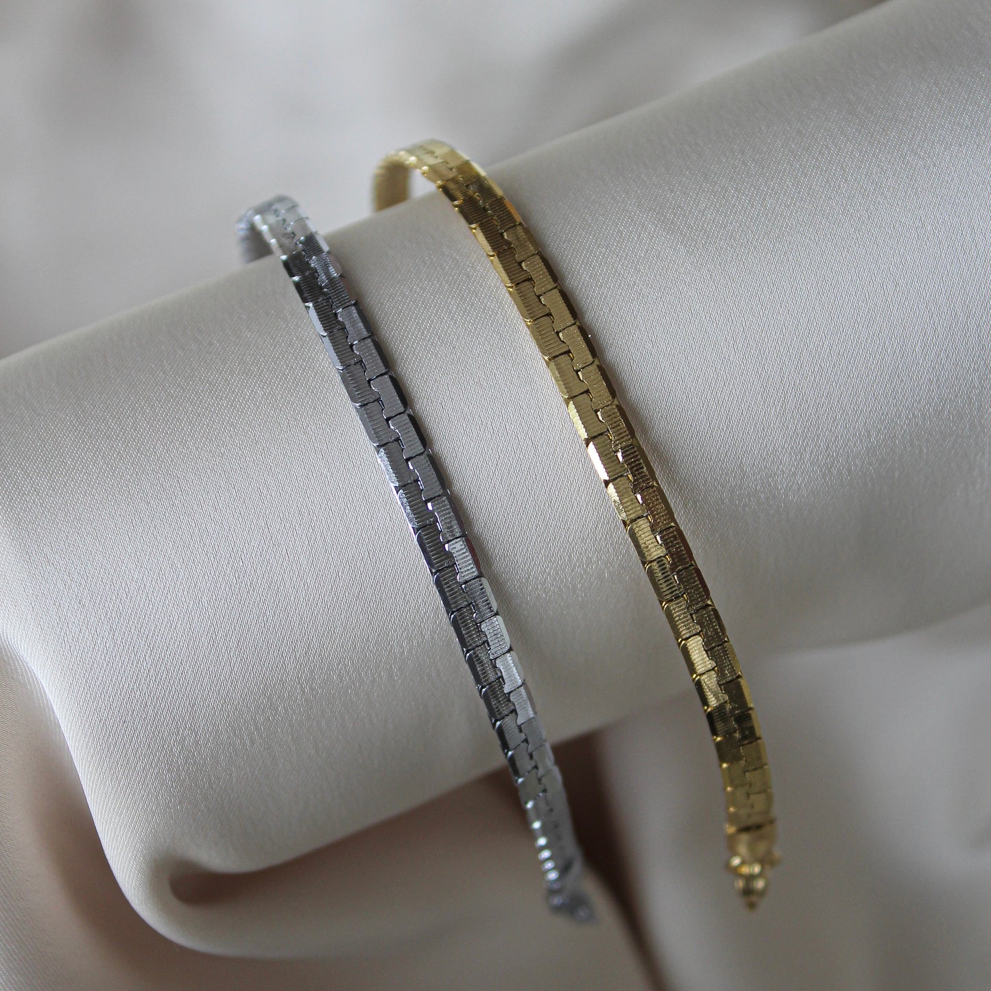 Pariya bracelet