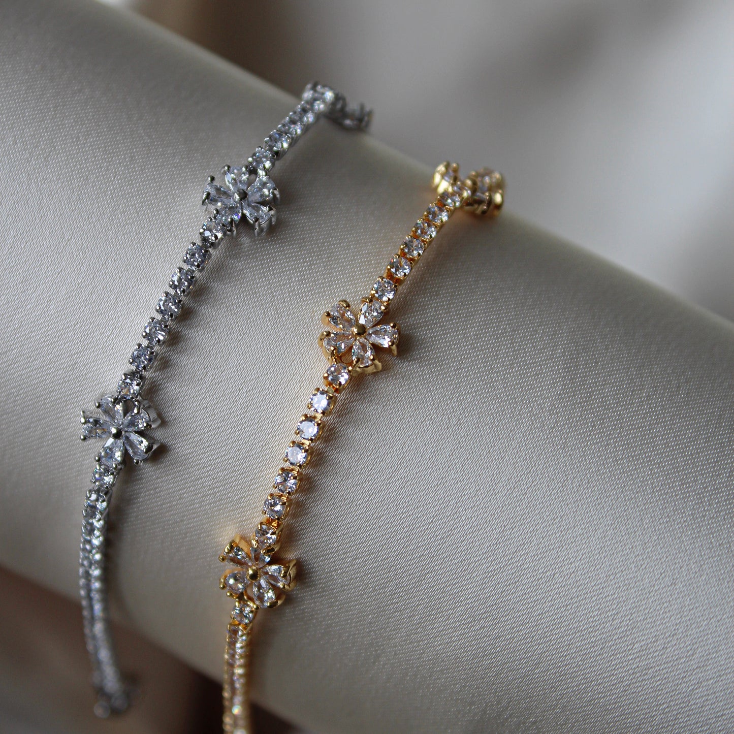 Tennis Bracelet Mini Clover