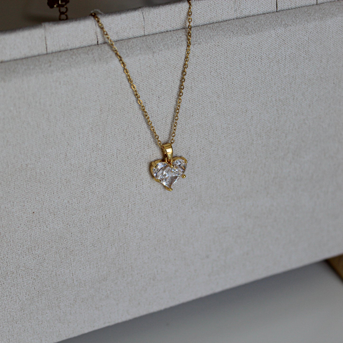Chunky Stone Heart Kette