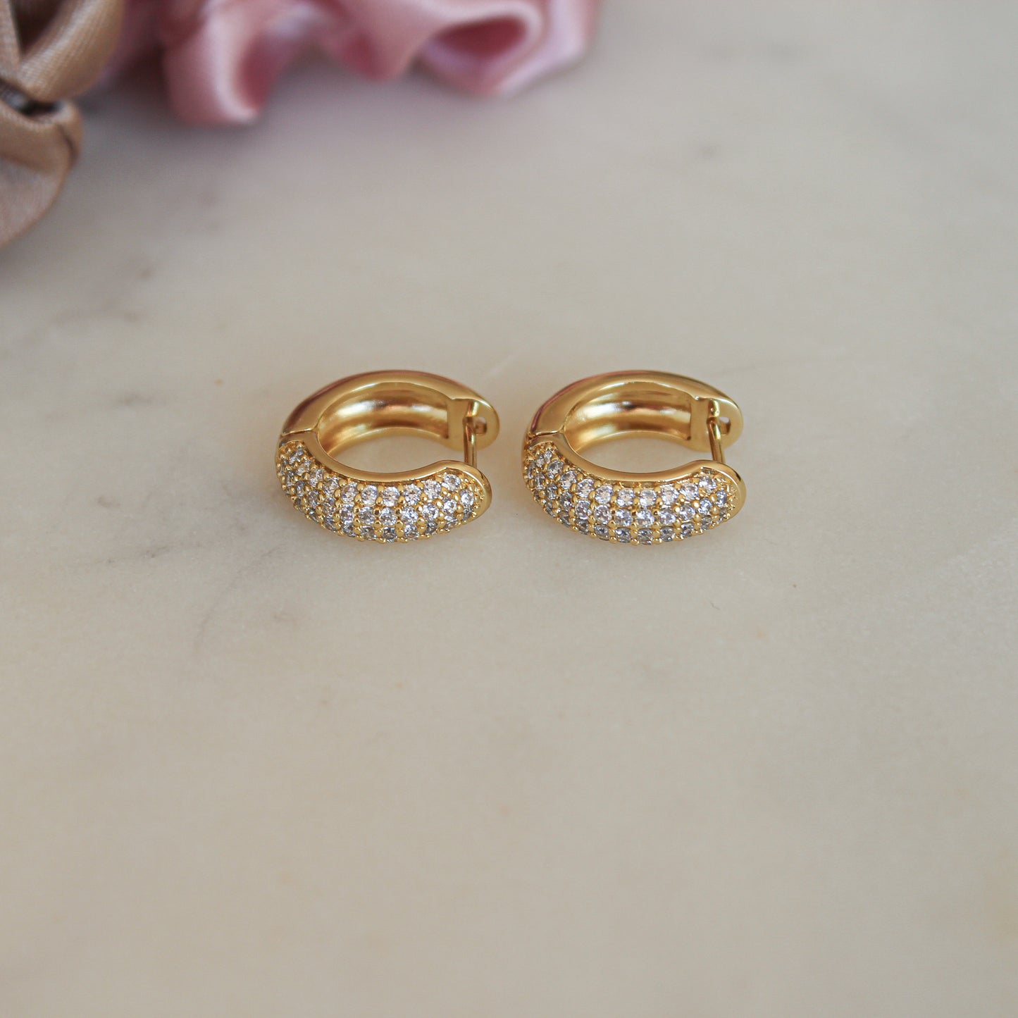 Avinia Sparkle Hoops