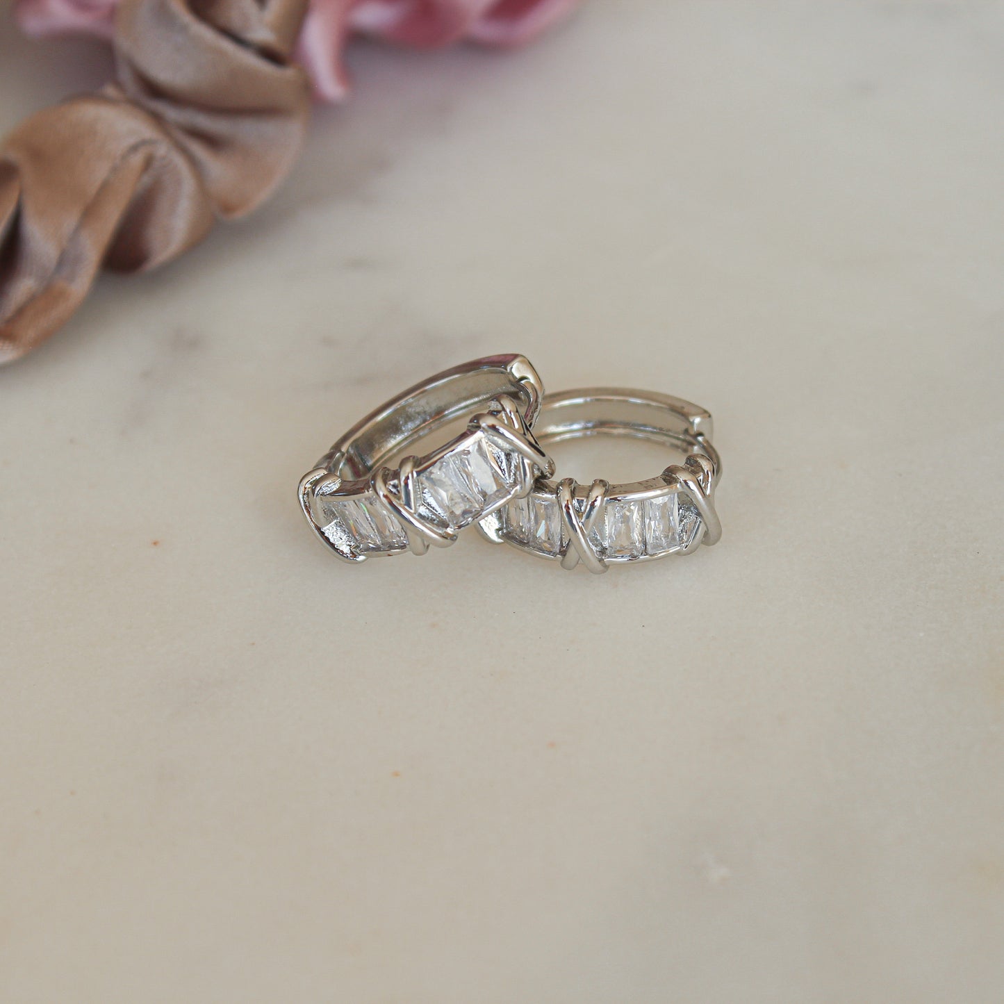 Ervina Sparkle Hoops