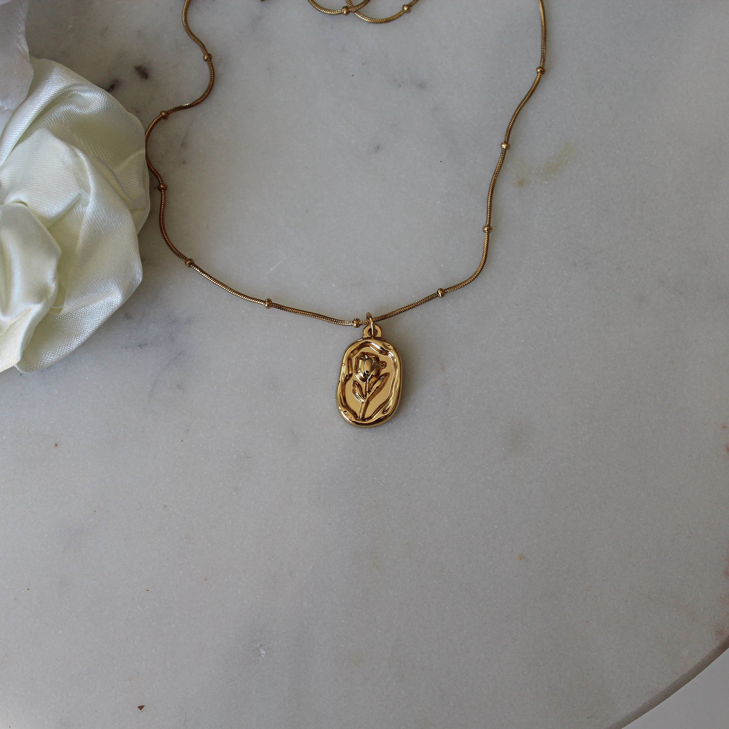 Rose Amulett Kette
