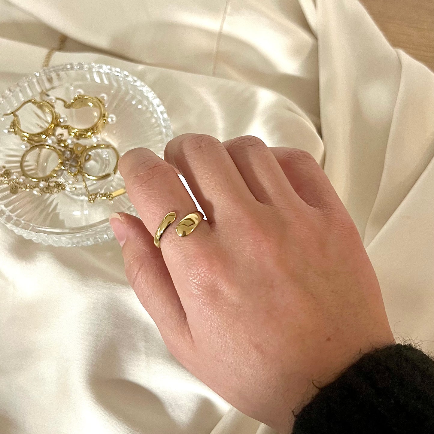 Flat Alara Ring Gold