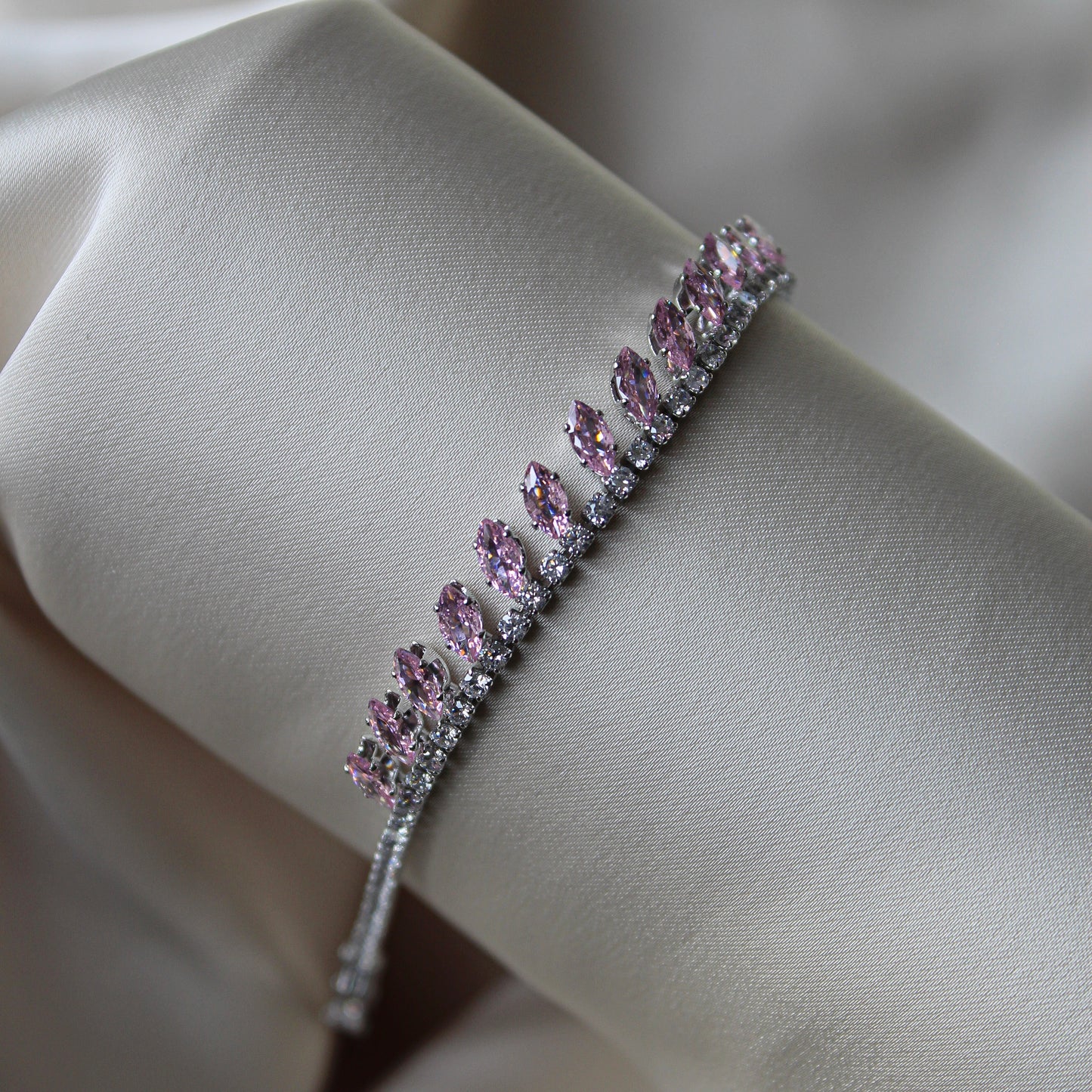 Lamina Tennis Bracelet Pink