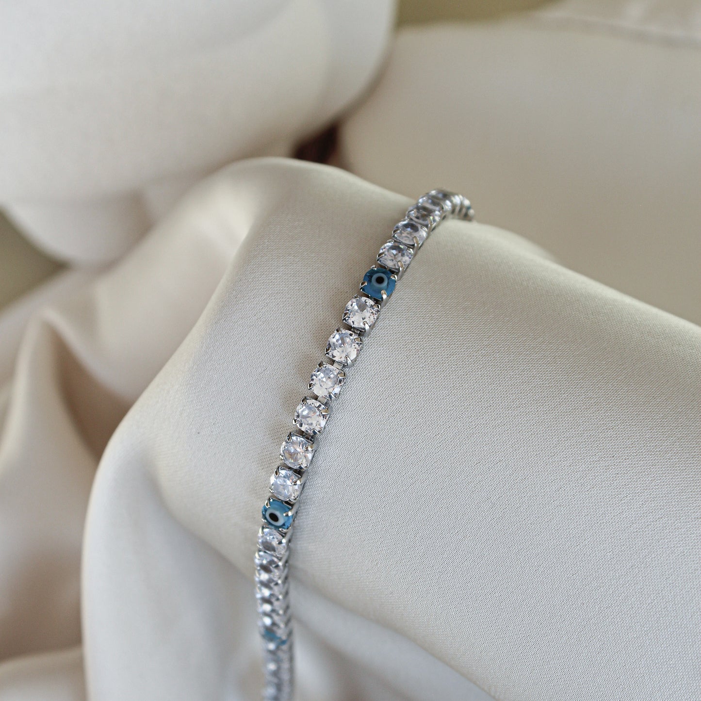 Blue Eye Tennis Armband