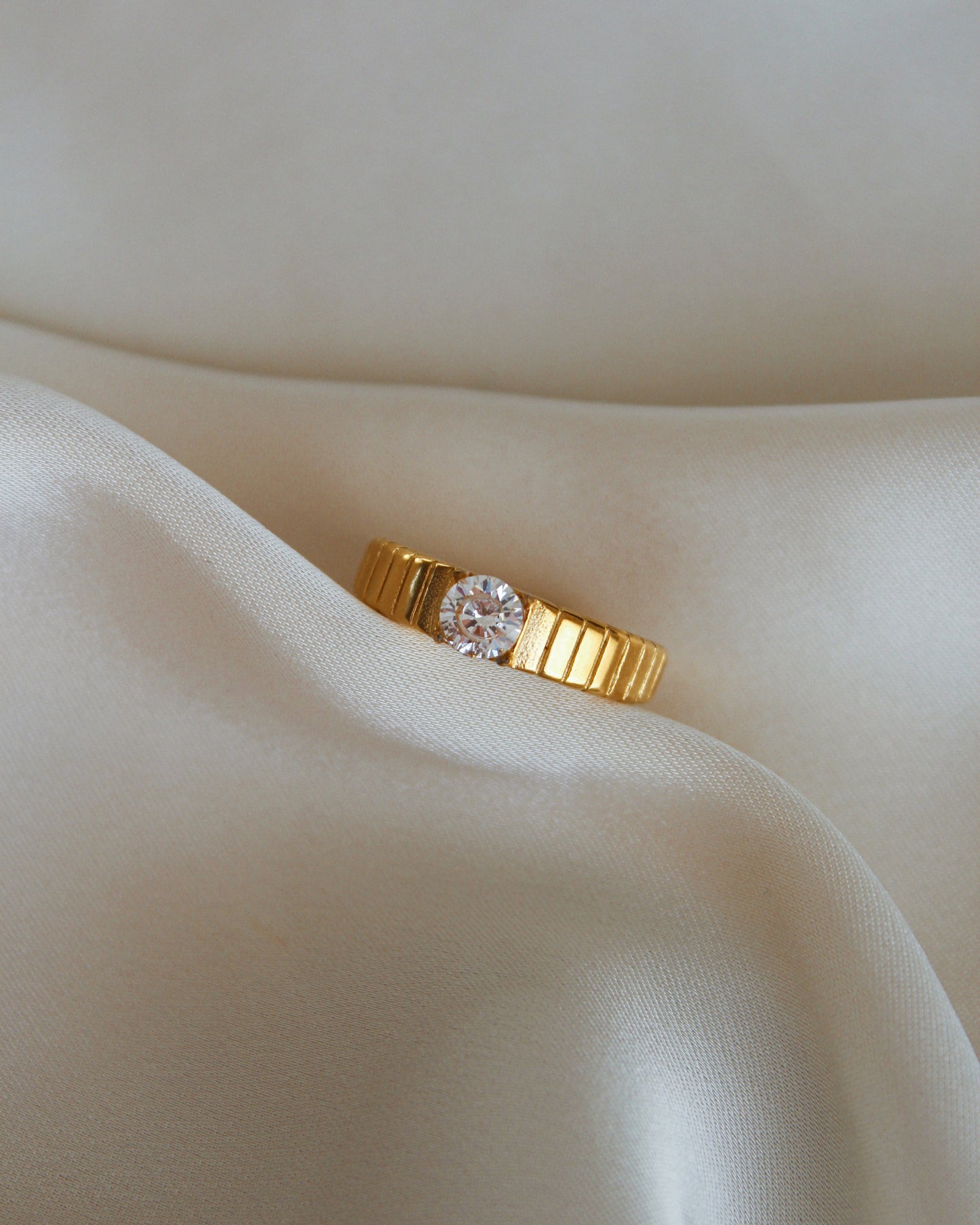 Stone Line Ring