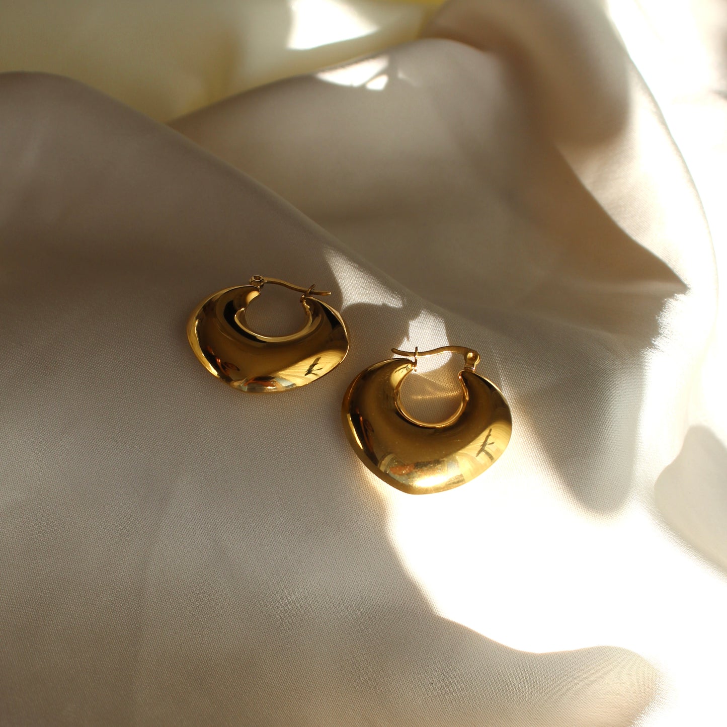 Lahela Chunky Hoops