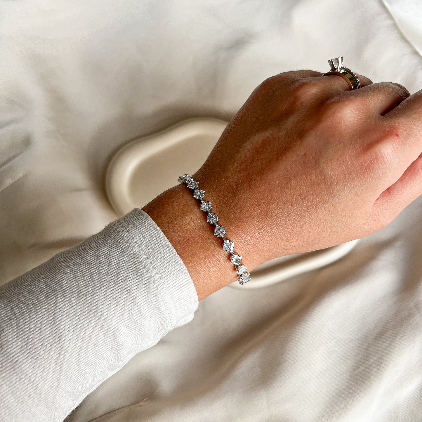 Siyara Tennis Bracelet