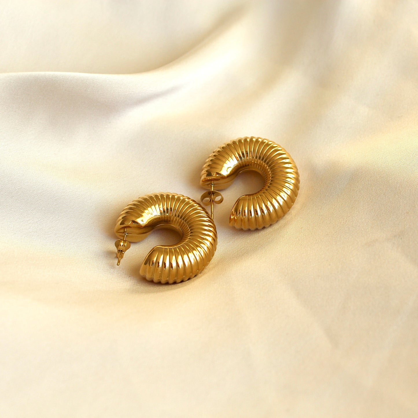 Big Kate Hoops ribbed