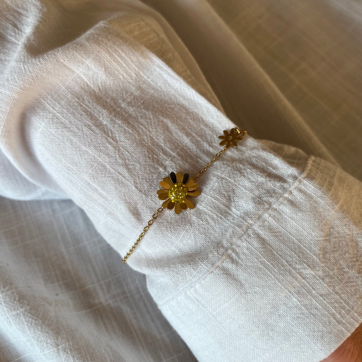 Flower Armband