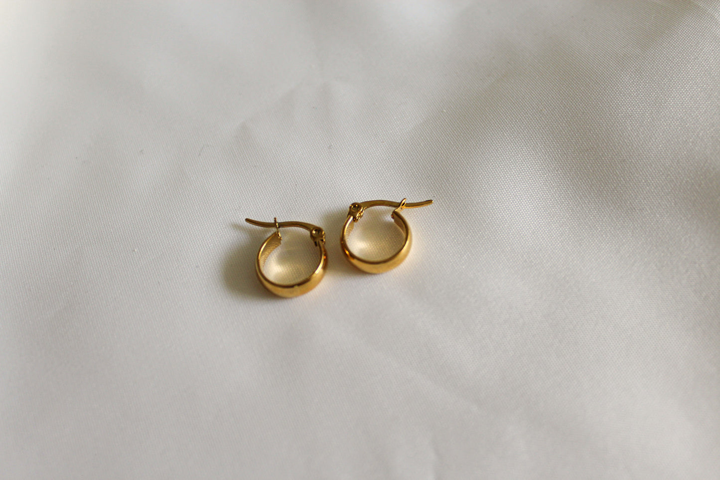 Classic Hoops