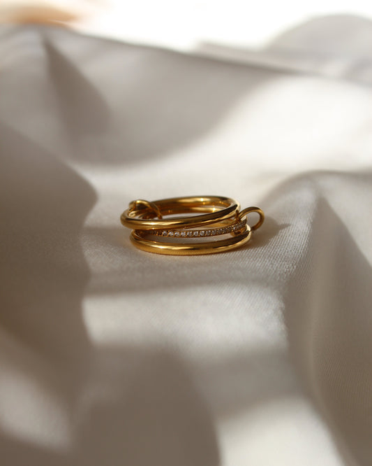 Interlocked Ring
