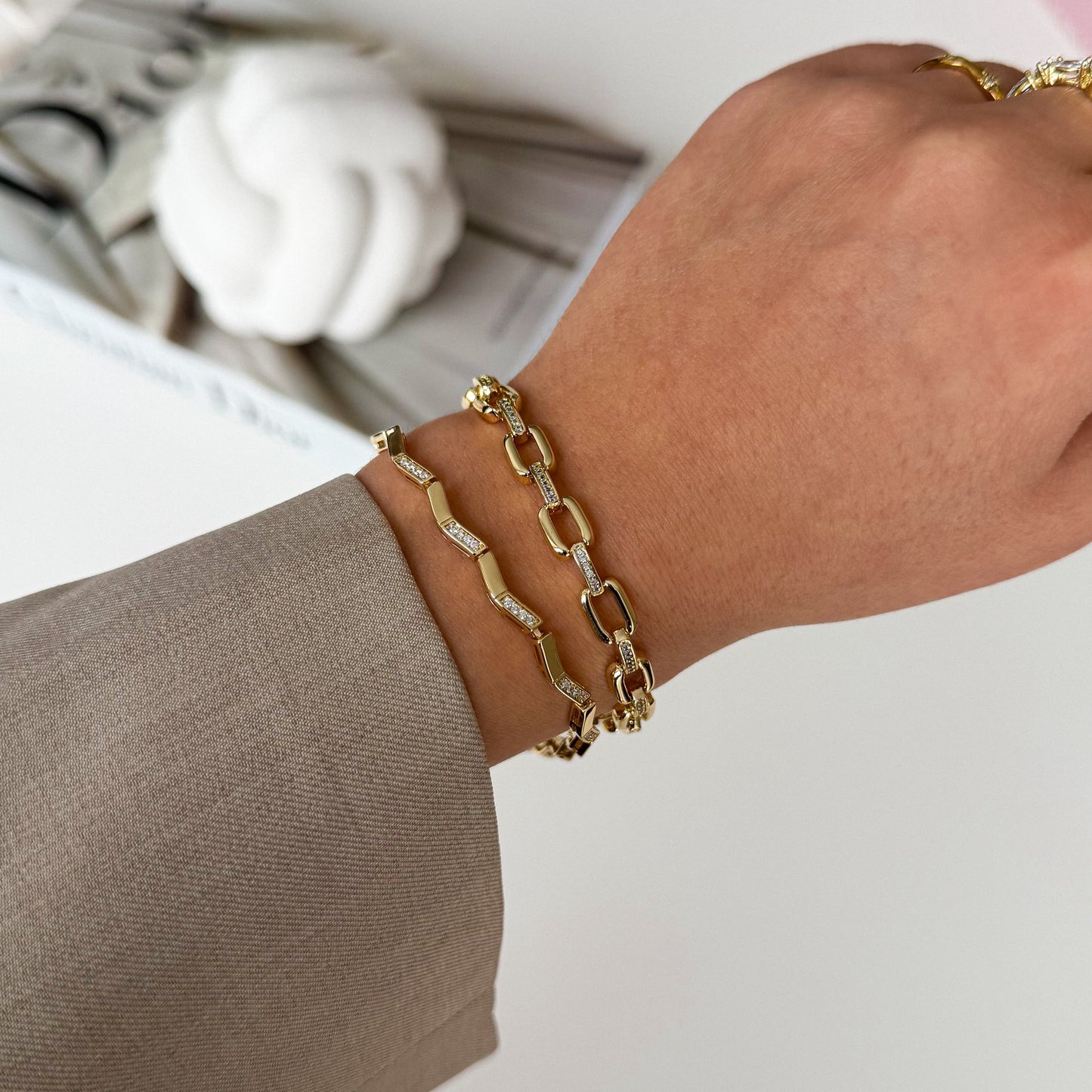 Ivie VIP Armband
