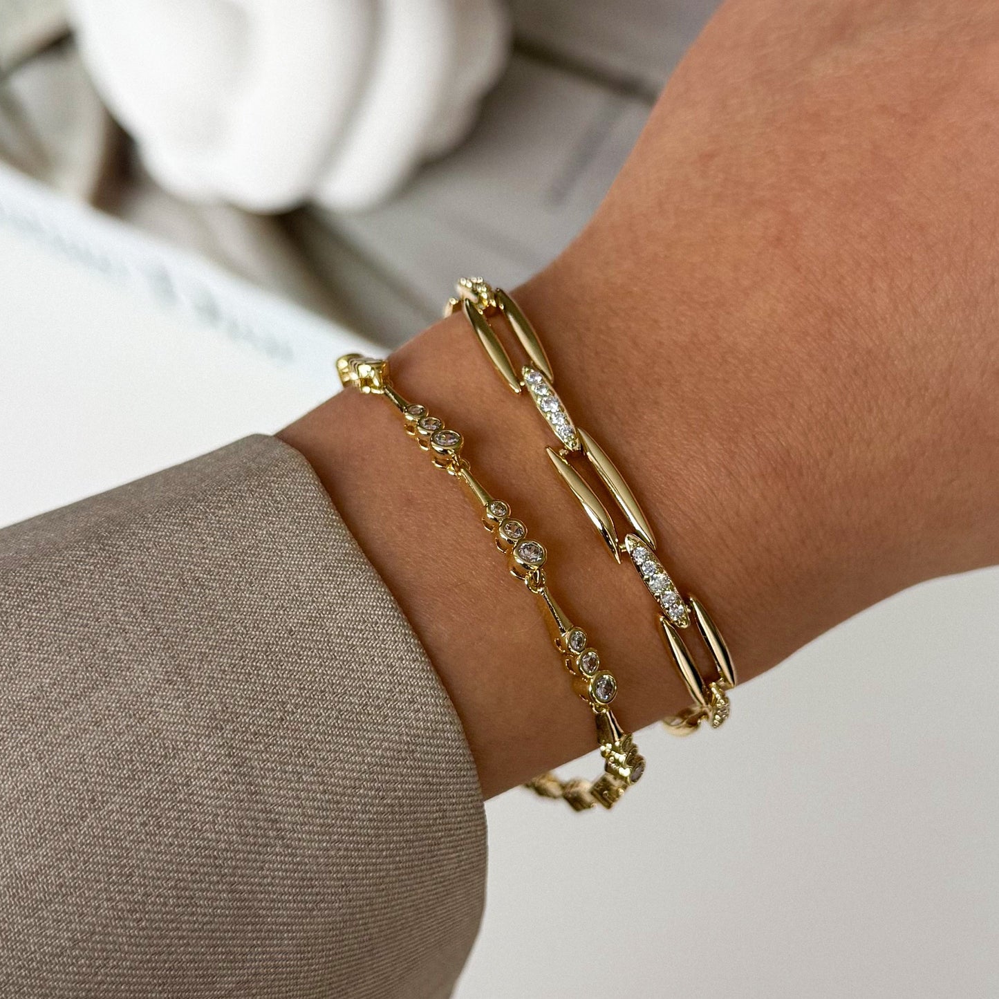 Efia VIP Armband