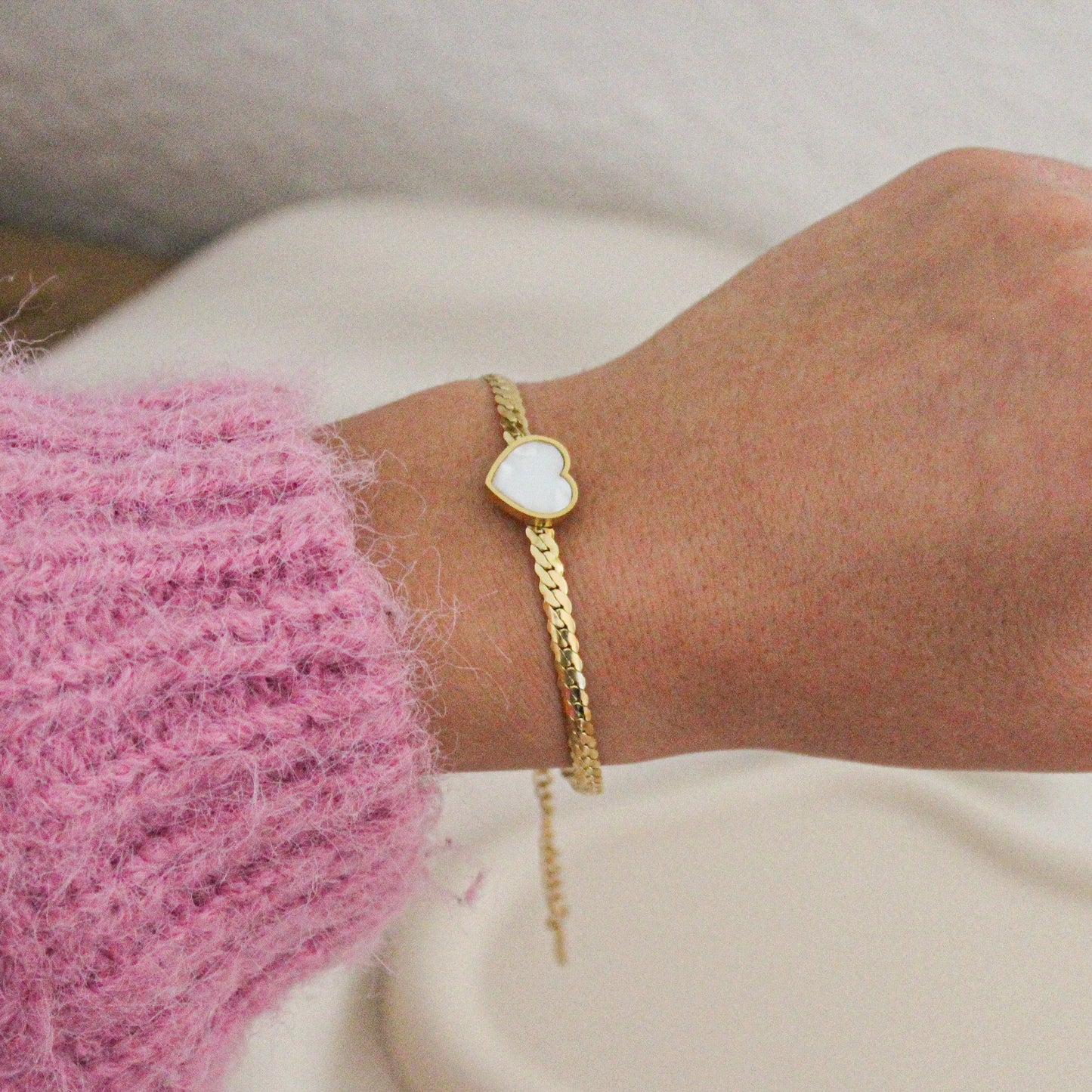 heart bracelet mother of pearl