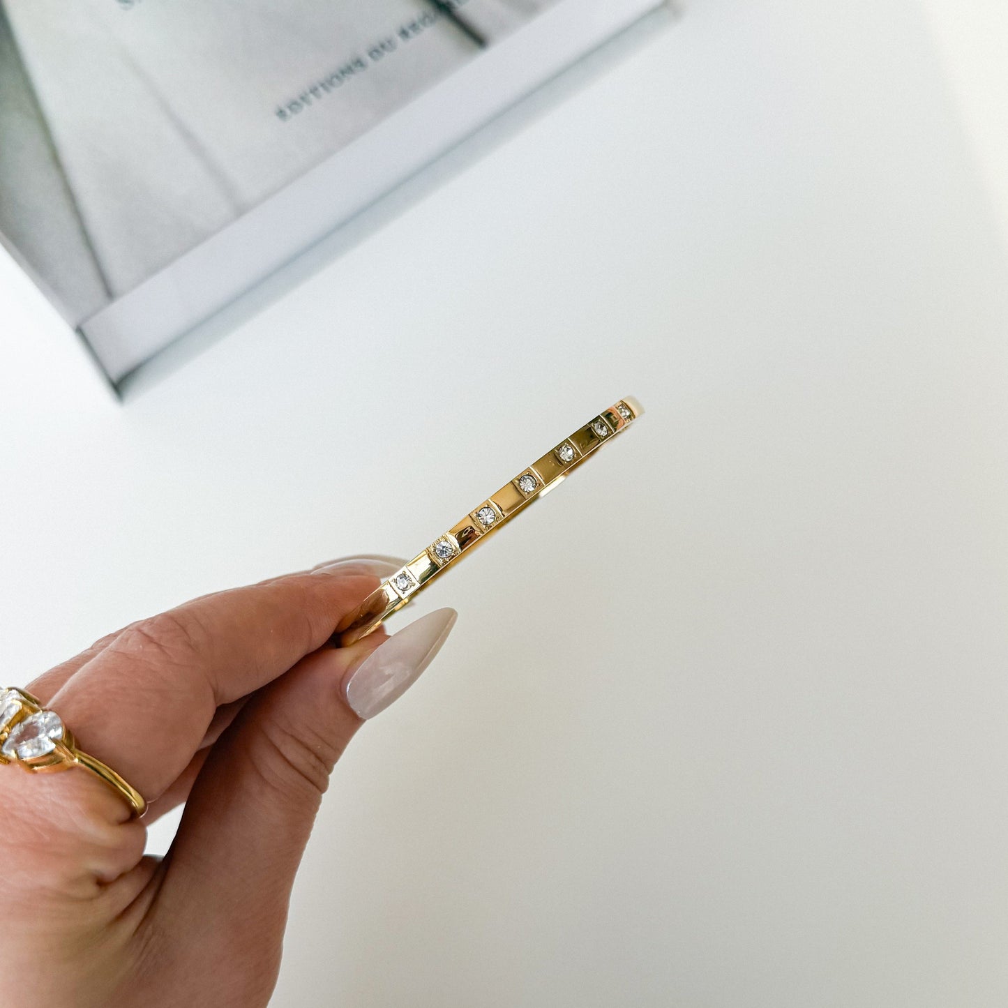 Zahra Armreif Schmal