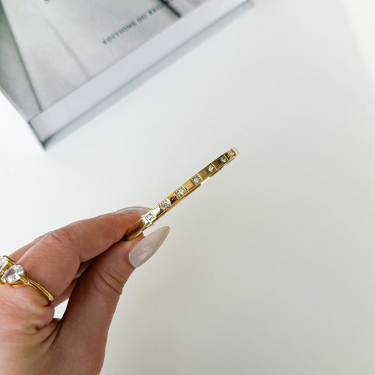 Zahra Armreif Schmal