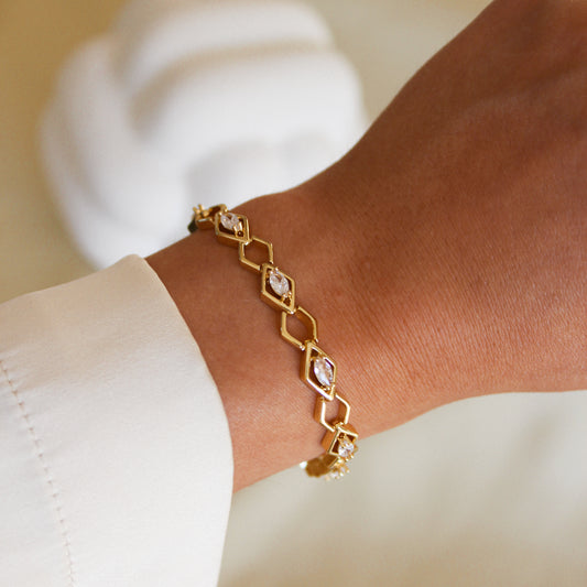 Konani Armband