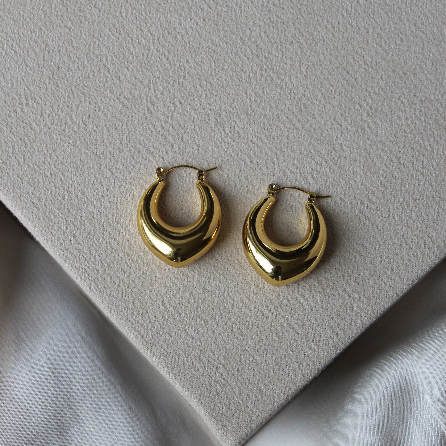 Lilian earrings