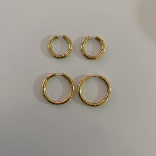 Simple Hoop Earrings