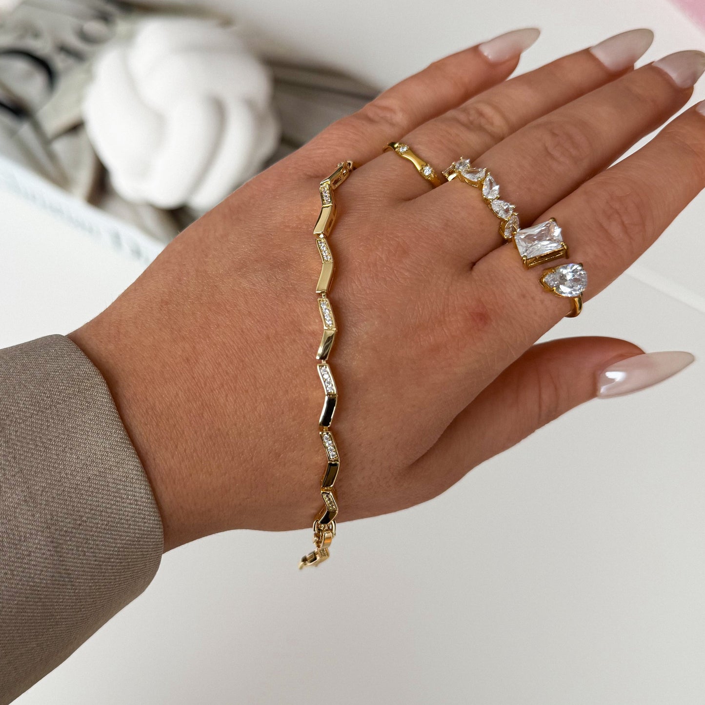 Taya VIP Armband