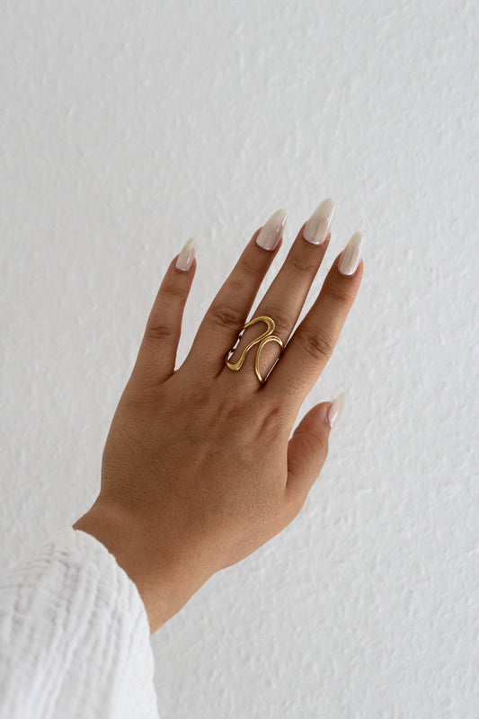 Viktoria Ring
