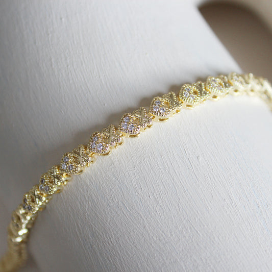 XO Heart Armband