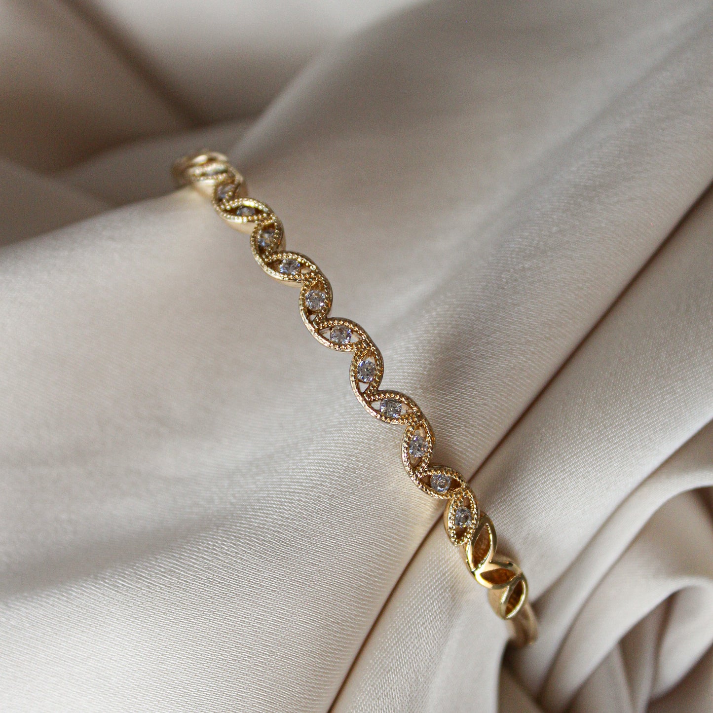 Lari bracelet